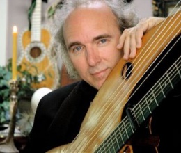 Fernando Sor and the guitar: beyond six strings